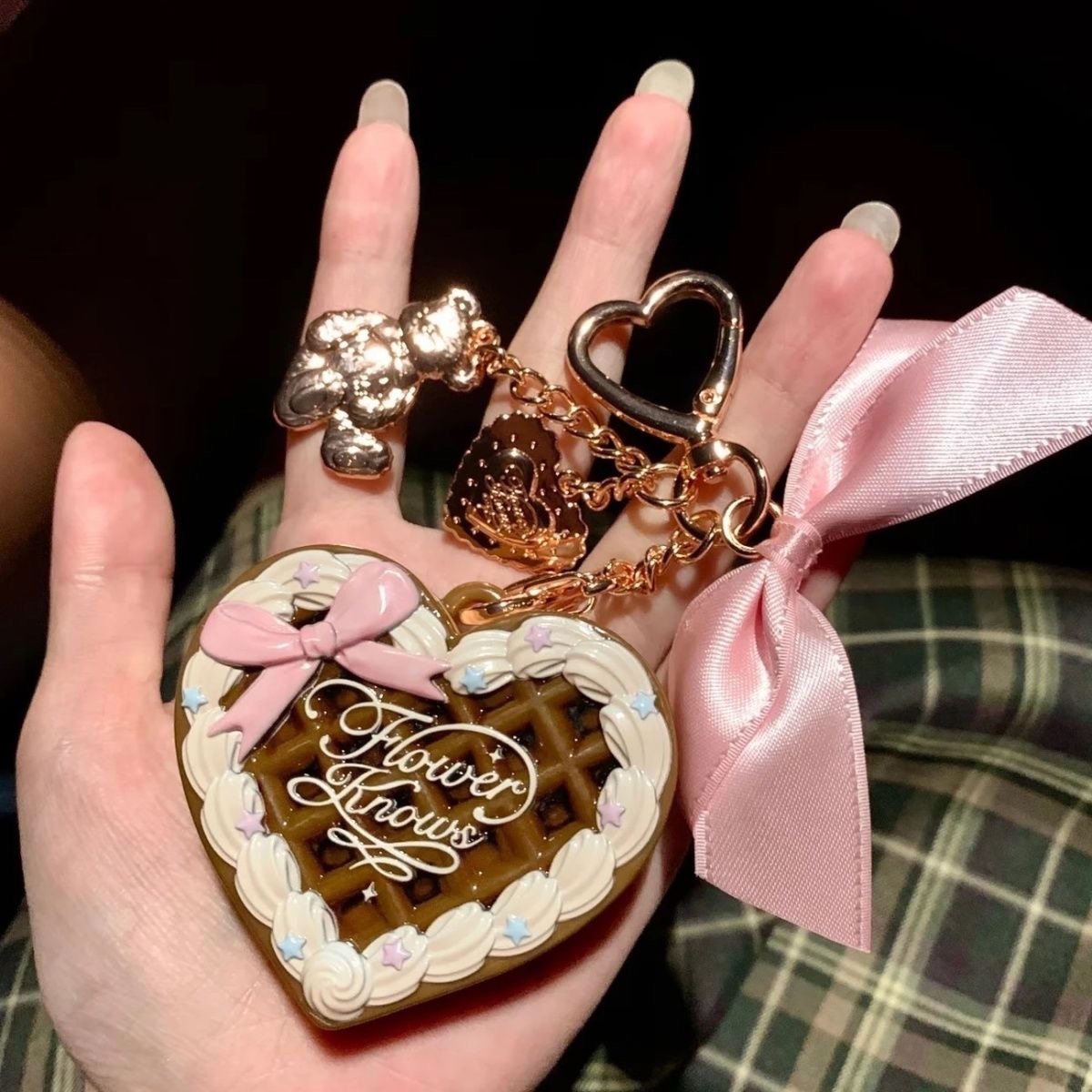 Flowerknows The Sweetie Bear Keychain