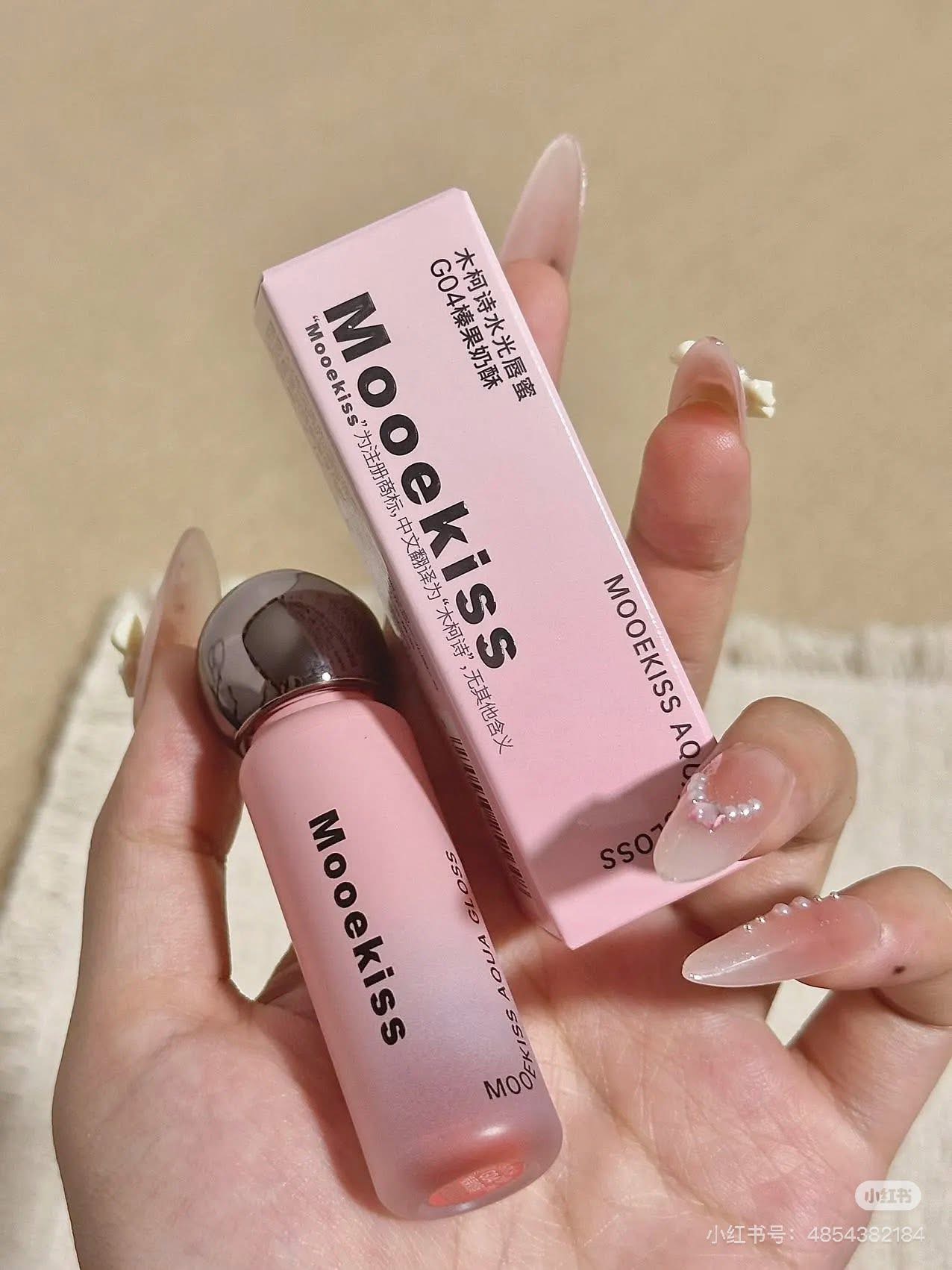 Mooekiss Aqua Lip Gloss 