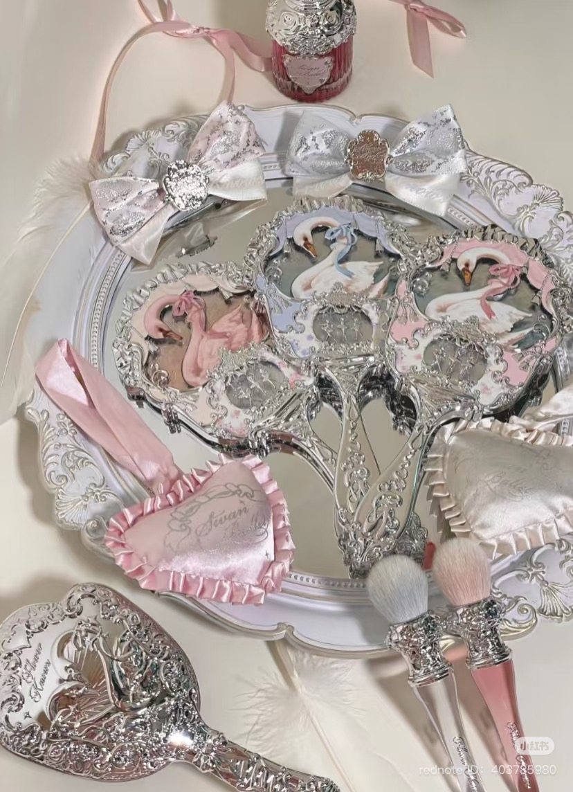 Flowerknows Swan Ballet Mirror